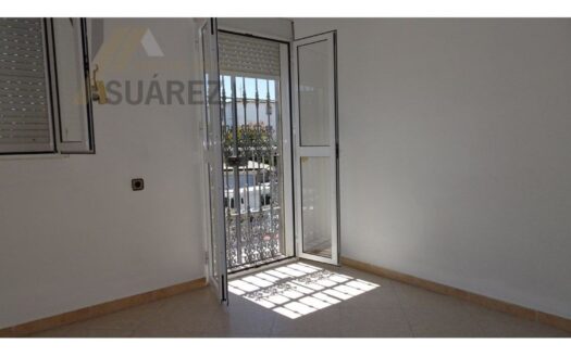 Bar en Sevilla por Inmobiliaria Suárez