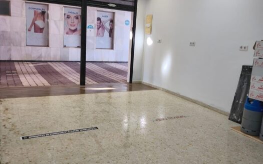 Local comercial en Sevilla por Inmobiliaria Suárez