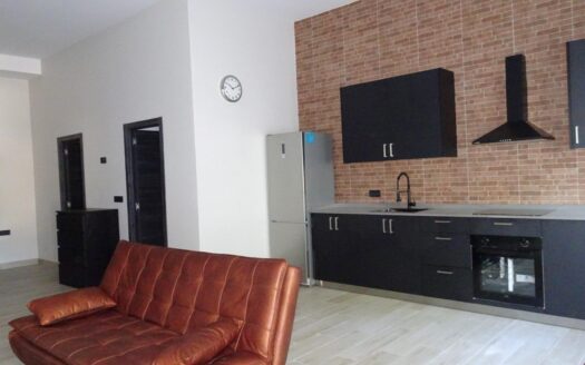 Estudio en Sevilla por Inmobiliaria Suárez