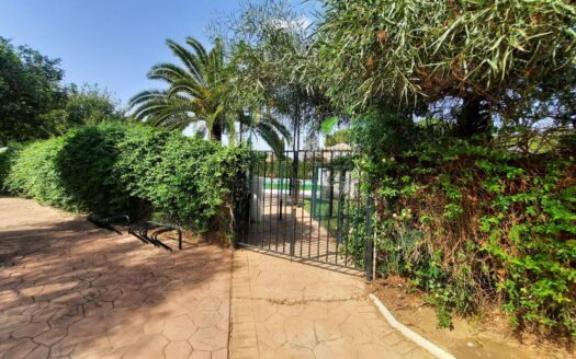 Chalet en Carmona por Inmobiliaria Suárez