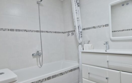 Piso en Sevilla por Inmobiliaria Suárez